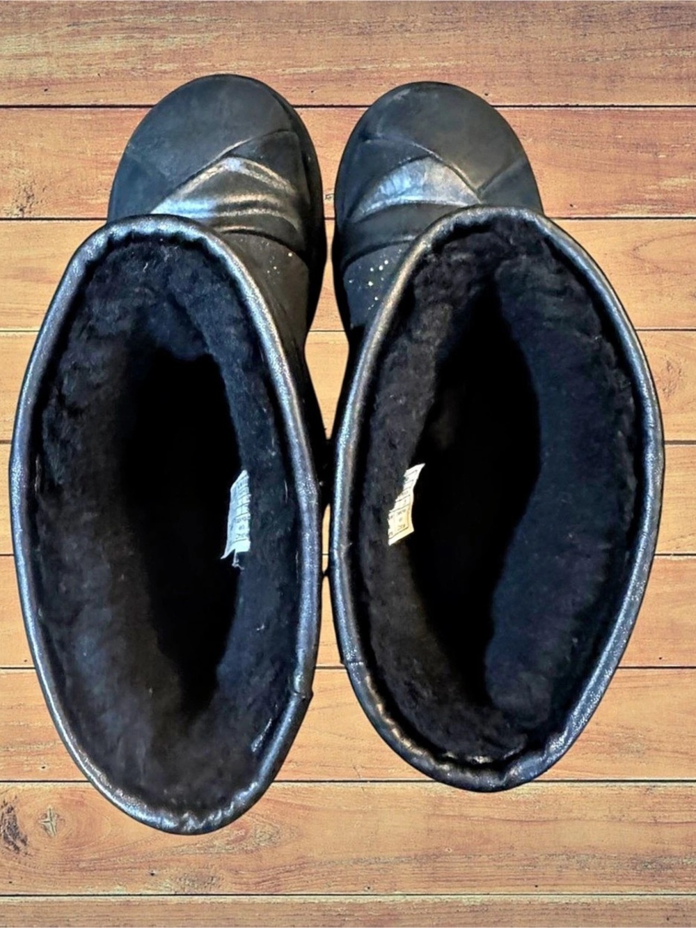 UGG Classic Short Black Glitter Patchwork Suede Leather Boots Size 8 GUC - Picture 9 of 16